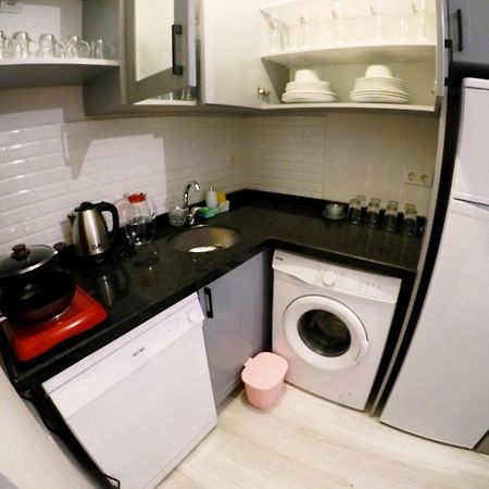 Taksim Square Apart Hotel Istanboel Buitenkant foto